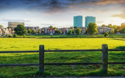 Write Better Job Postings with Copilot + Textmetrics